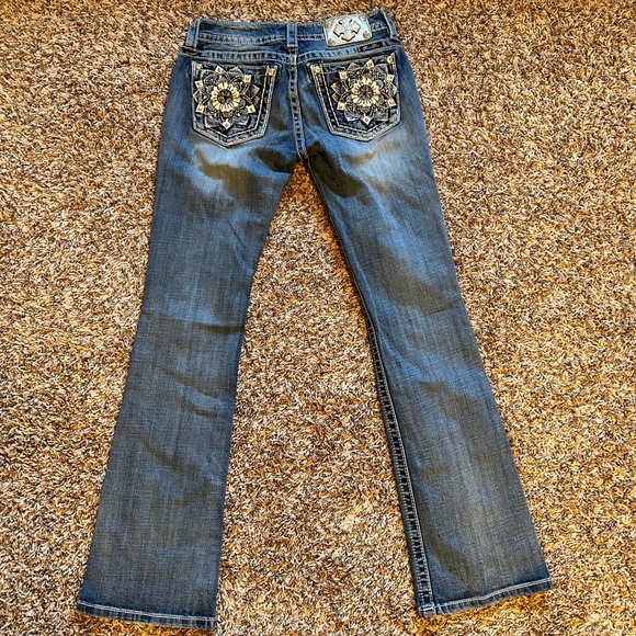 Miss Me Mid Rise Signature Boot Jean - Picture 6 of 8